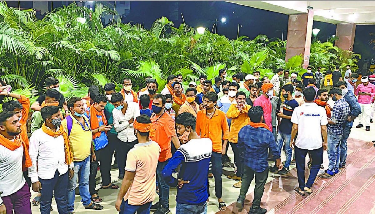 Hindu yuva vahini leader shot incident in varanasi for land dispute for temple case santoshi mata mandir