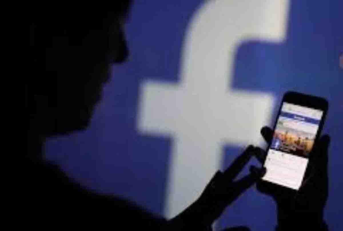 Disputed post in the name of SP chief, filed a complaint against three