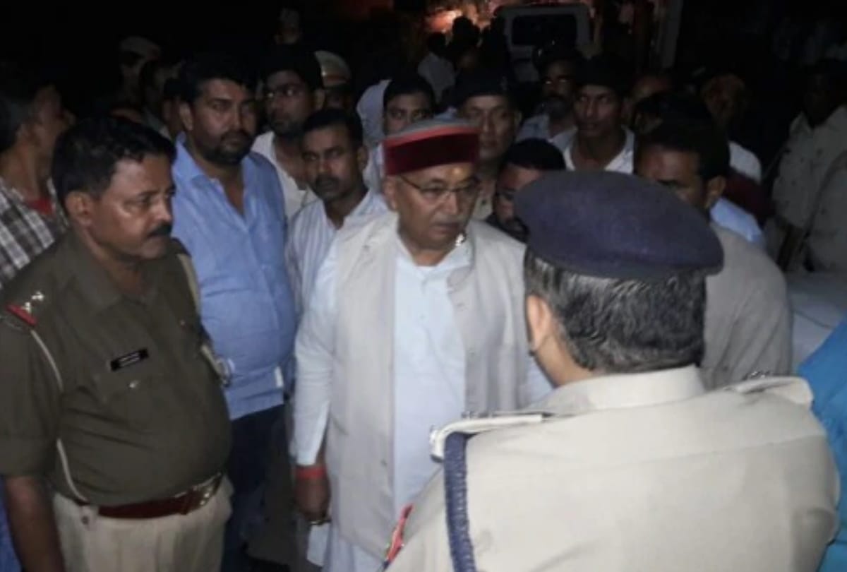 Chillupar Assembly BJP-SP never win this seat