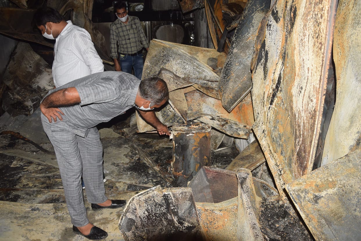 Fire investigation started, fire broke out due to burning of gas cylinder pipe