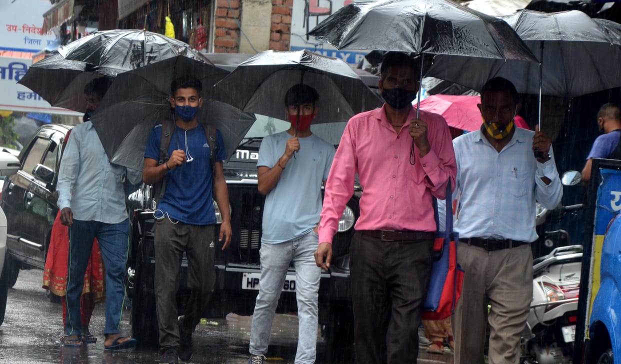 13.42 crore loss due to rain in the district
