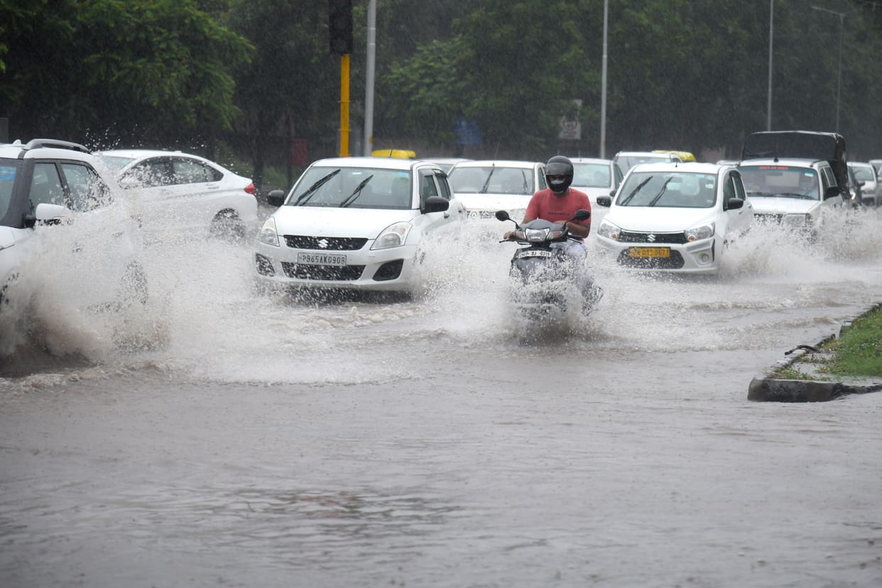 Monsoon's third rain, temperature dropped by seven degrees