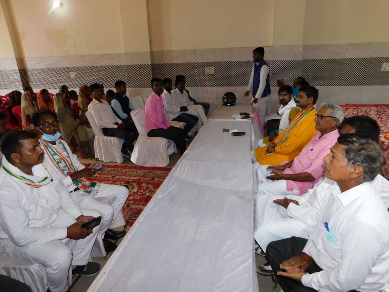 Government is not serious about the interest of backward: Alok