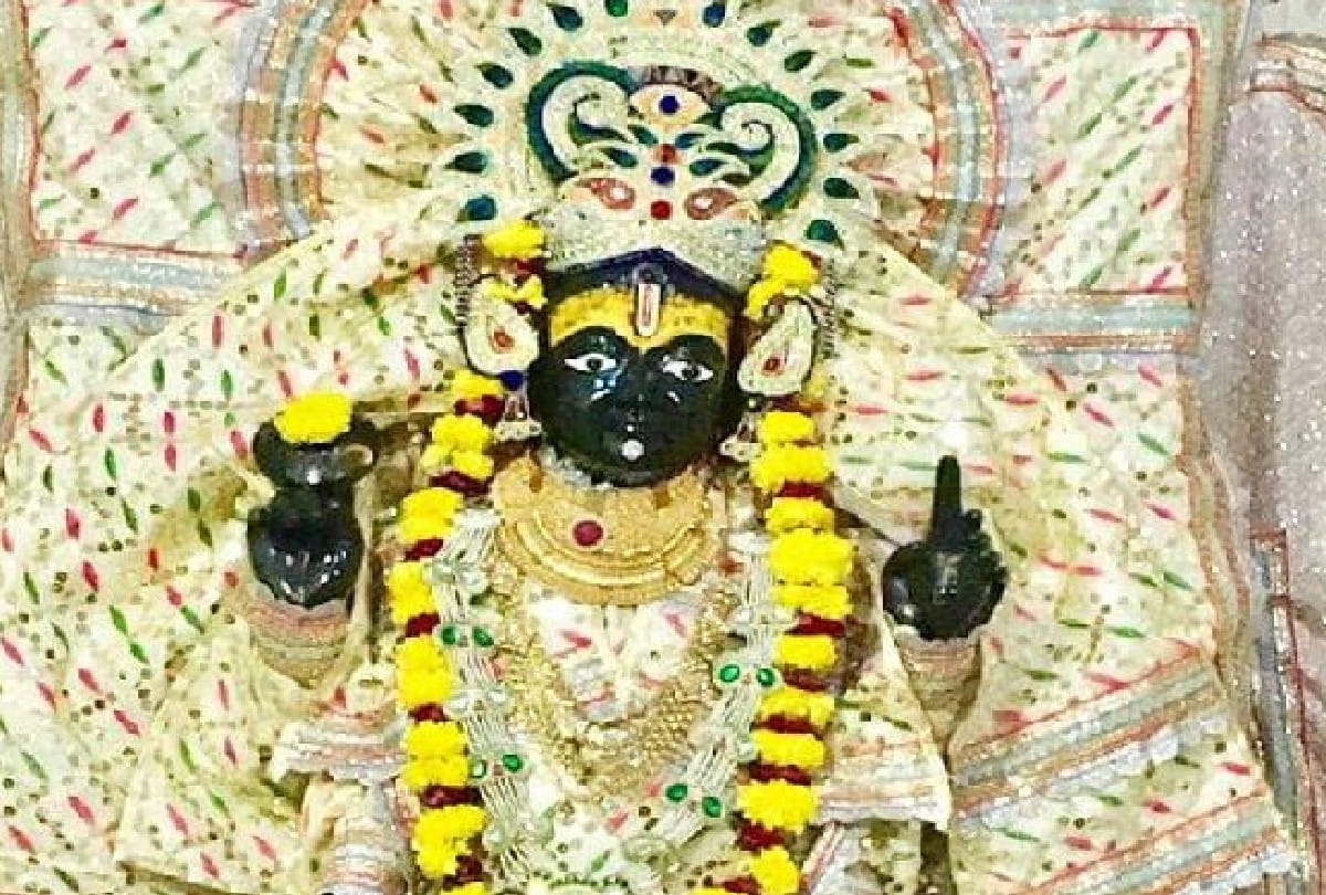 phool bangla decorates in temples of mathura on devshayani ekadashi