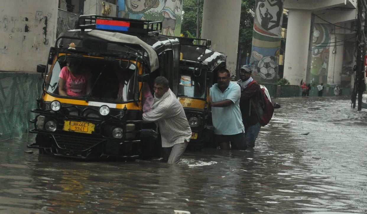 Mercury dropped by 10 degrees due to 63.8 mm of rain, still expected today