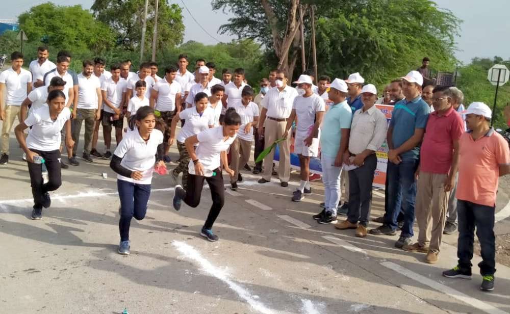 civic,mahoba news,run