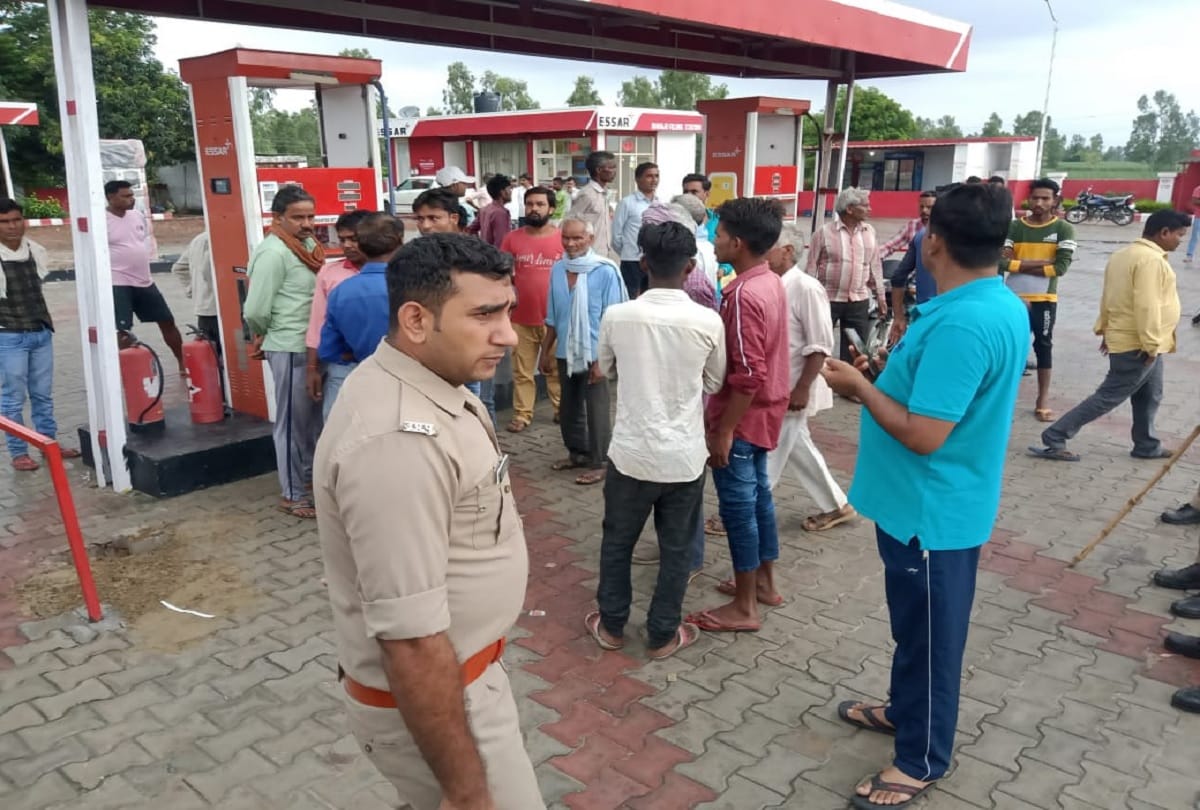 goons shot petrol pump salesman dead as he asks for money after filling fuel