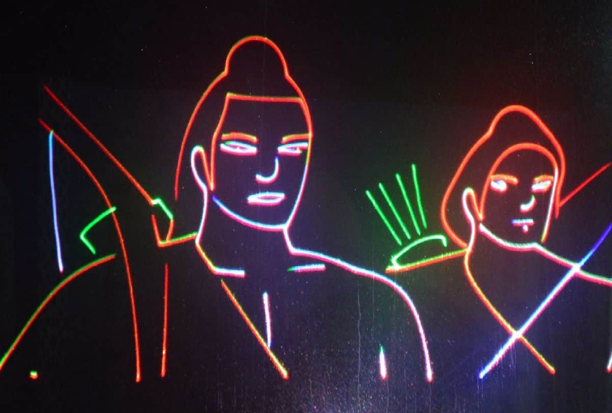 Commissioner inaugurates laser show at Agra Selfie Point