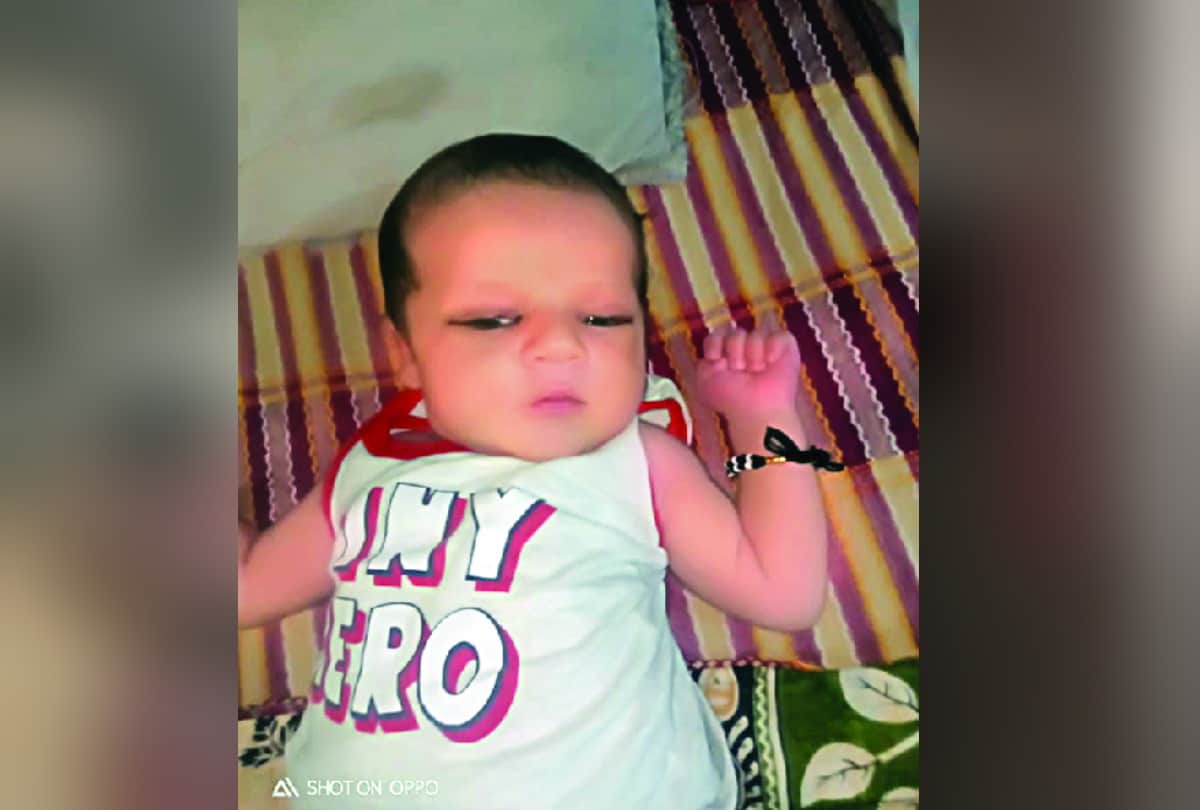 Ghaziabad Loni house three dead bodies found wife family accuses husband police probing on murder and suicide both angle