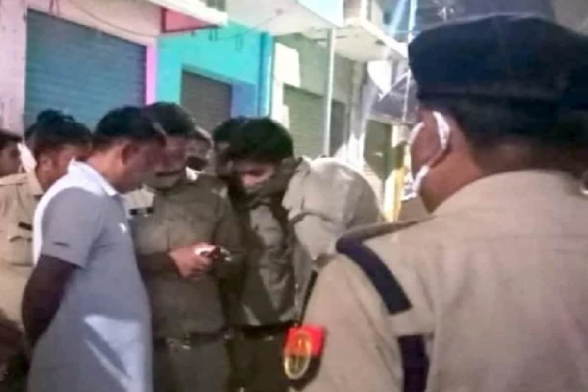 Bijnor News: The suspended Daroga has been reinstated by SP in the case of slapping the RSS leader