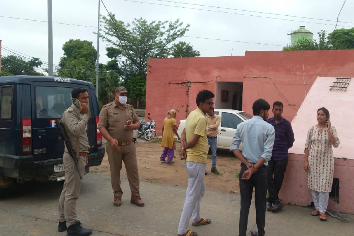 Saharanpur News: Three baby child has died in CHC hospital and ruckus by family members