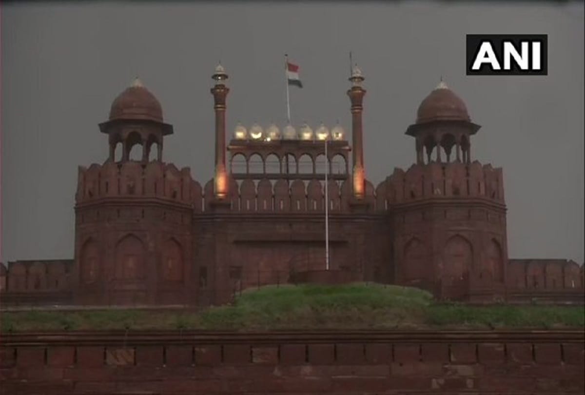 Delhi: Crowd gathered again to see historical heritage sites