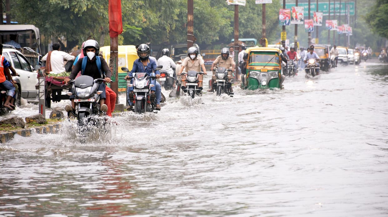 Rain in Aligarh