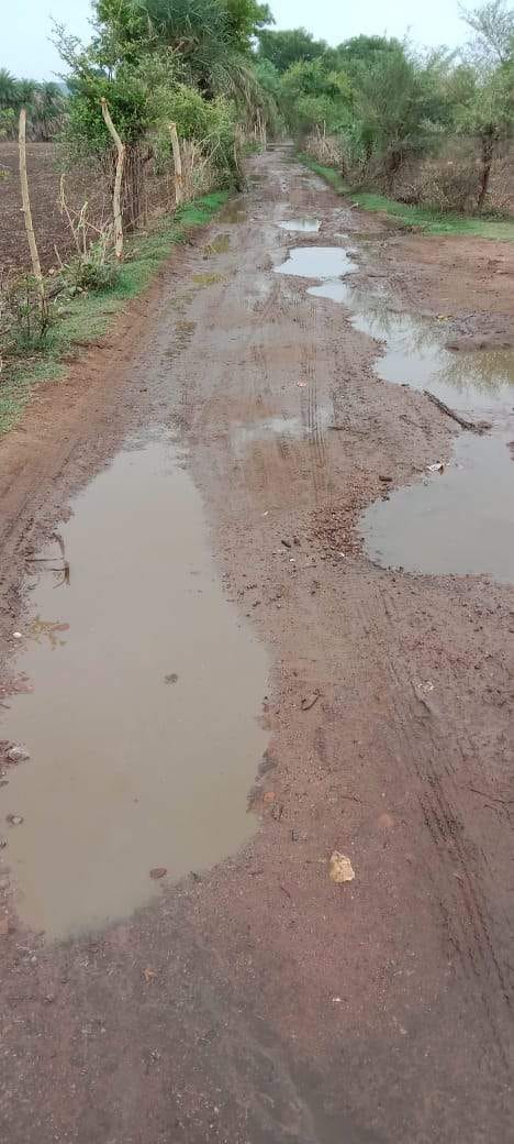 jamni dam road, shabby roads