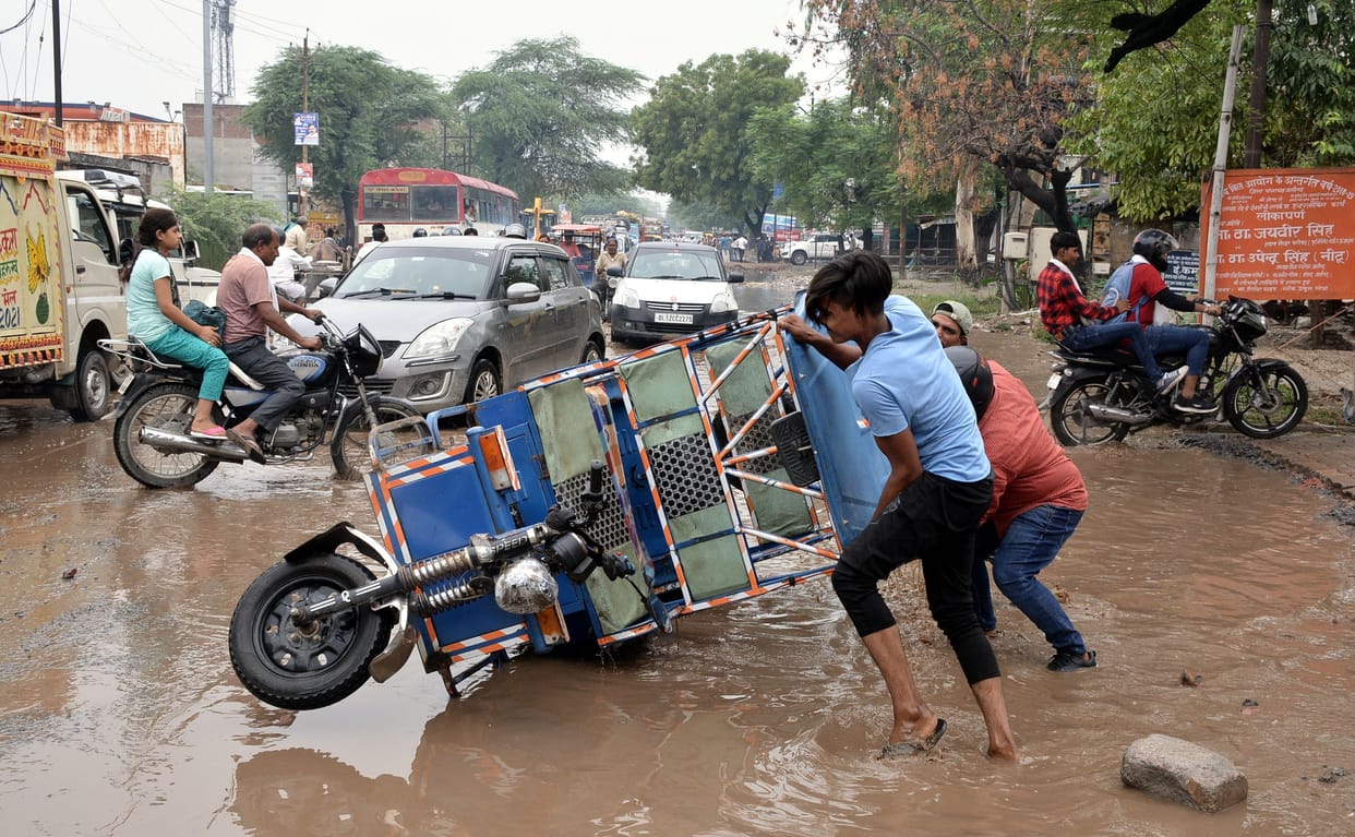 Waterlogging on Ramghat road