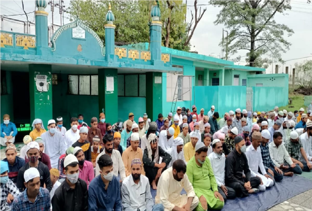 Jammu and Kashmir: On Bakrid Eid, special preparations have been made by the mosque managements in the state