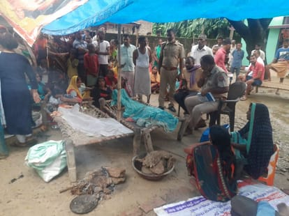 House collapsed family buried under debris from rain many injured two died in mau