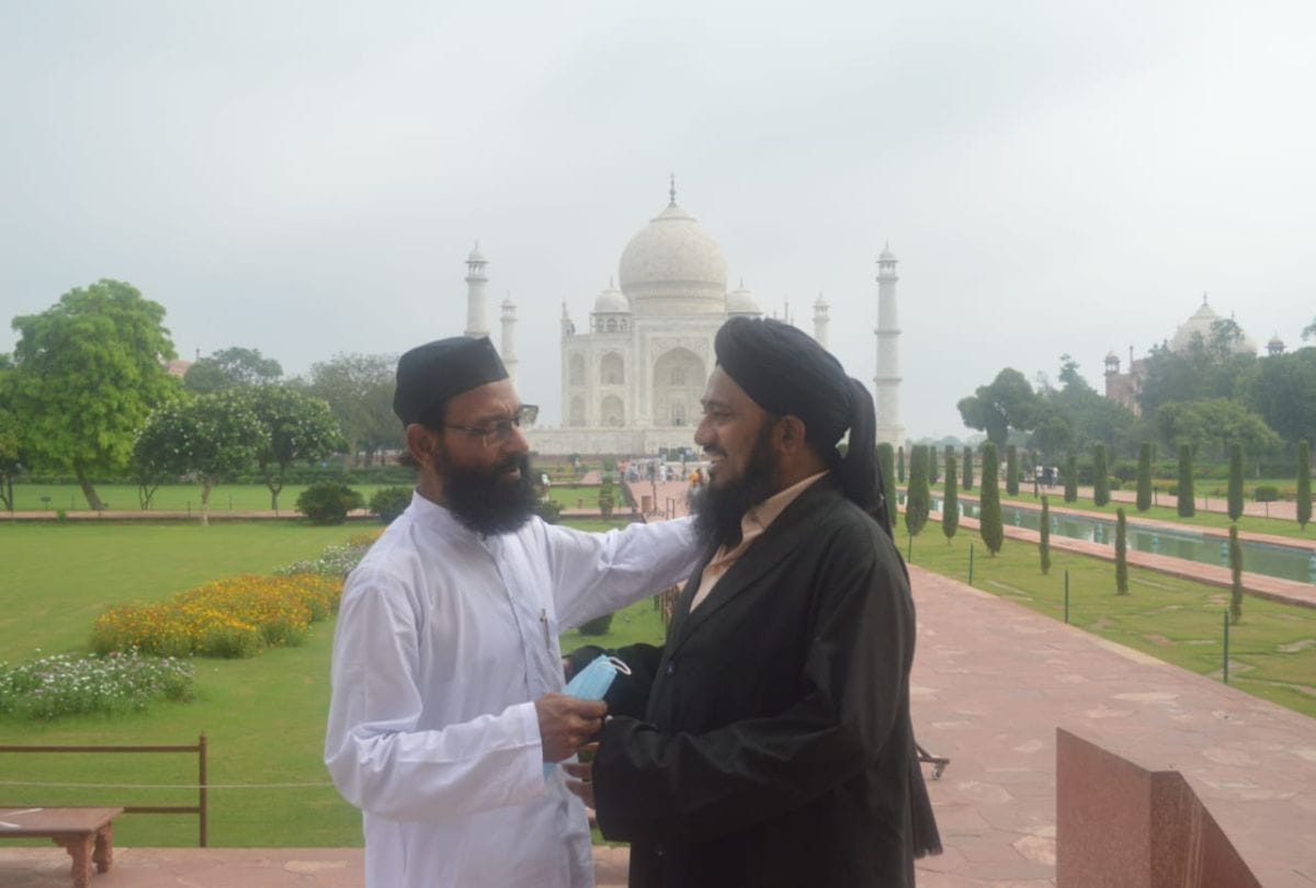Eid Al-Adha Namaj At Taj Mahal After Corona Virus