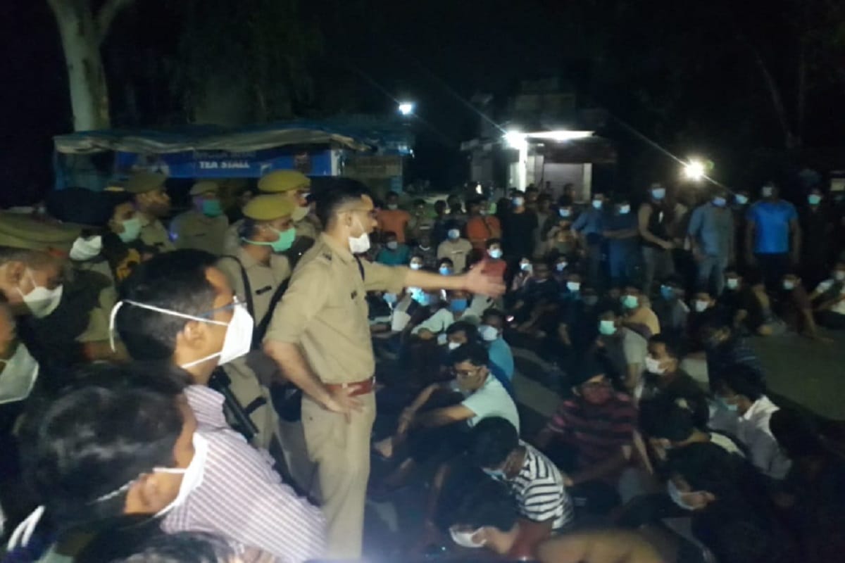 MBBS students has been beaten in Government Medical College of Saharanpur and created ruckus