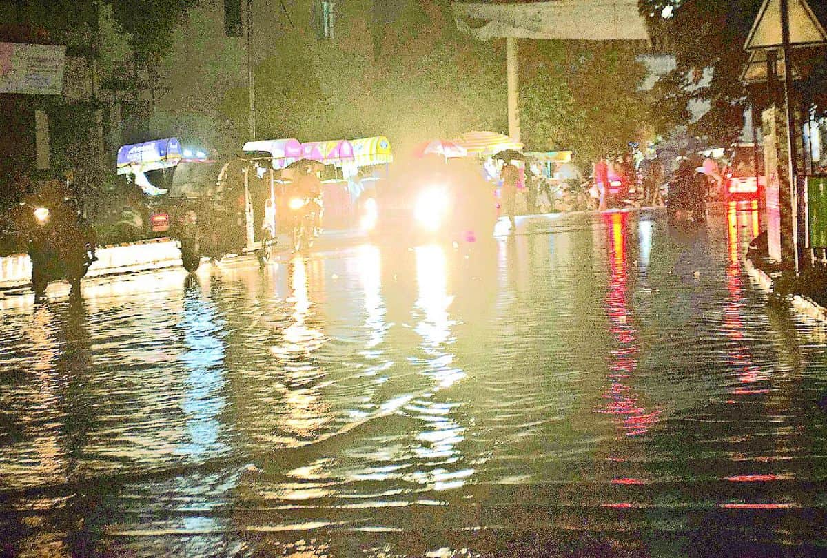 weather change after heavy rain in agra