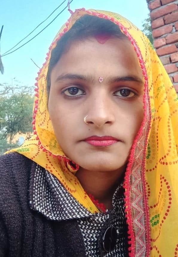Hathras: Married woman's body found on roadside, family members accused of murder
