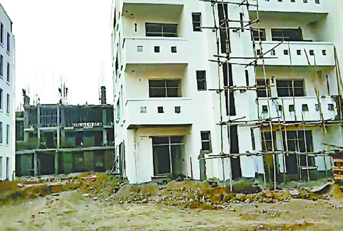 PM narendra Modi will inaugurate Ghazipur medical college on  30 July administration  busy  in finalizing preparations