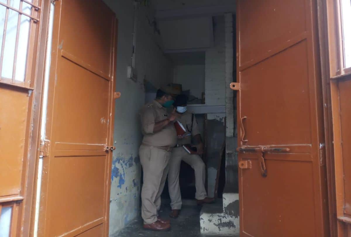 Agra mass murder news mother and children were brutally murdered in agra