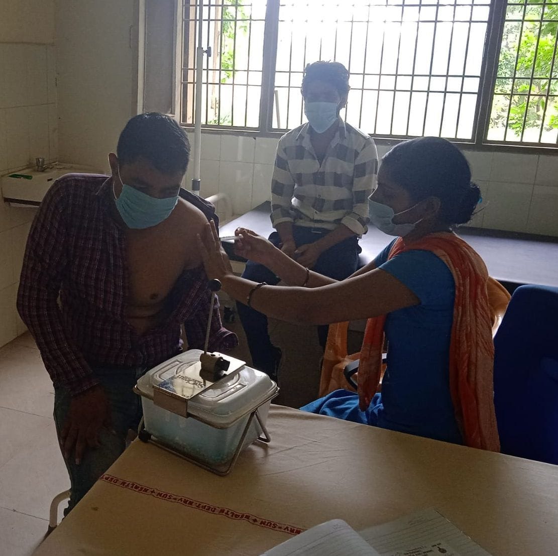 14 centers closed in 23 due to lack of vaccines, no hope for next two days