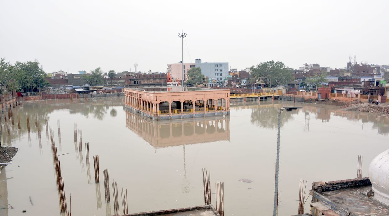 The dilapidated buildings near the Achaltal can become the reason for the accident