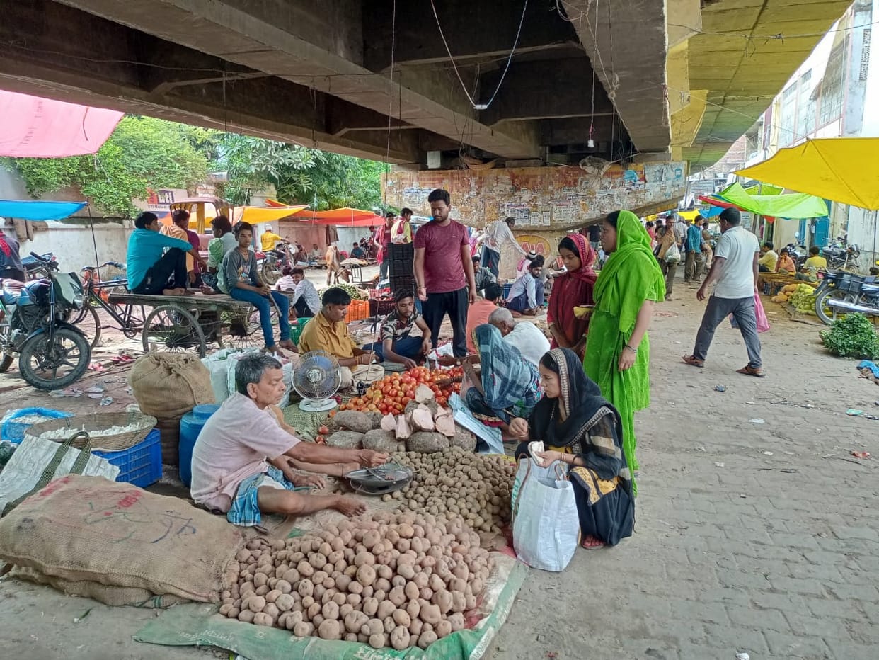 Ballia: Vegetables are being bought in pav instead of kilo, vegetables are hit by inflation