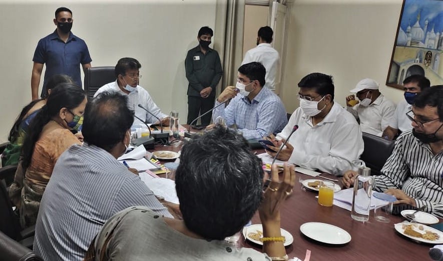 Reverence: Bhandaras will be started from six yards away in Mata Mansa Devi temple, temple administration has increased rates, more fees will have to be paid for worship, Vis President reviews development works