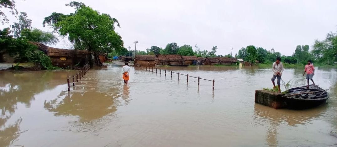 Flood water entered 35 villages, situation worsens