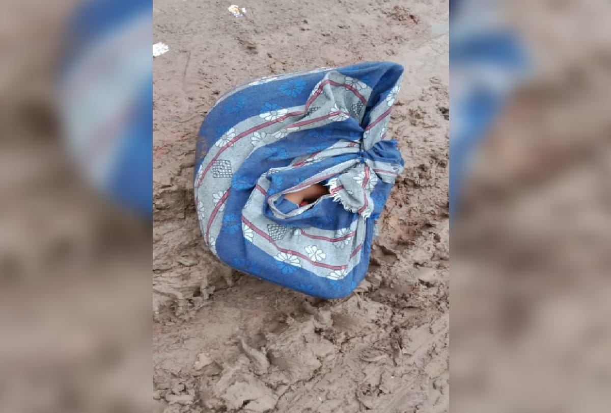 Murder In Mainpuri: 23 Year Old Woman Dead Body Found In Bed Sheet