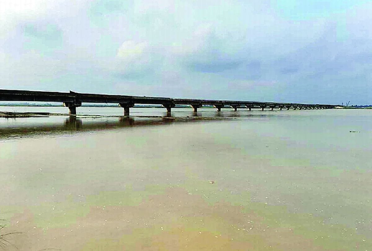 flood situation due to ganga water level increasing in kasganj