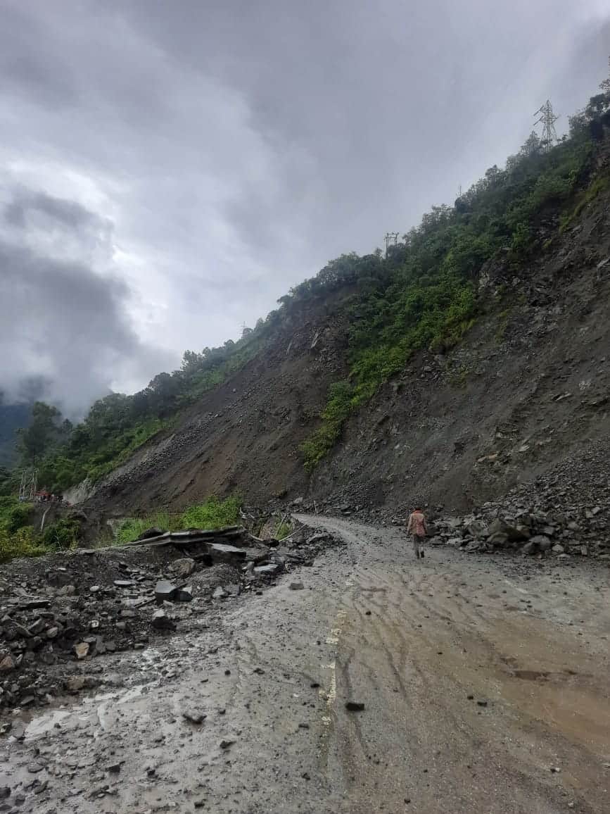 Uttarakhand Monsoon Update: cracks on malari highway in raini village, many highways closed photos