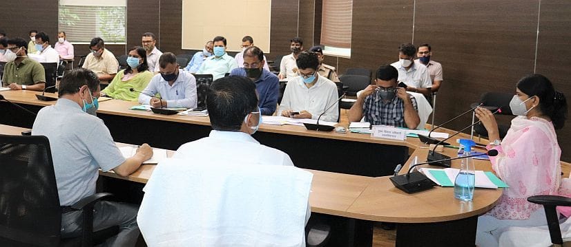 All Officers Should be Updated on CM Visits