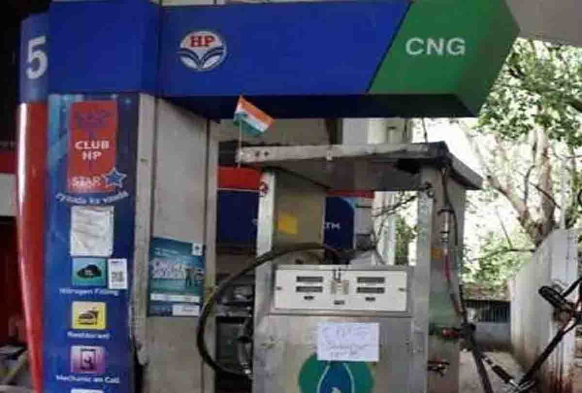 Preparation to run train in August with CNG engine in zoo