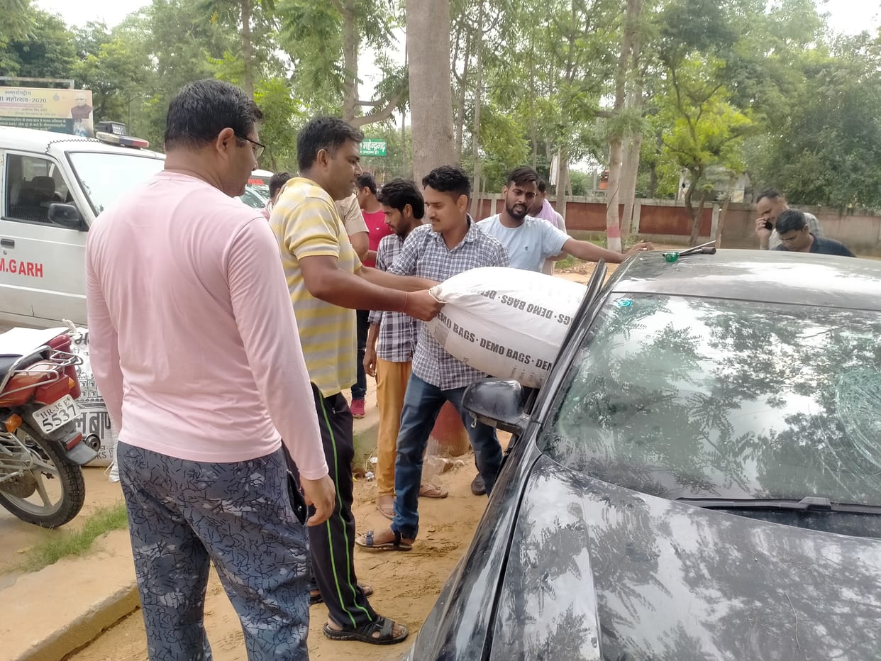 Huge amount of narcotics zeizedfrom the vehicle