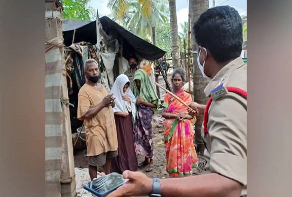 Police saved andhra family whose locked for 15 months due to fear of Corona