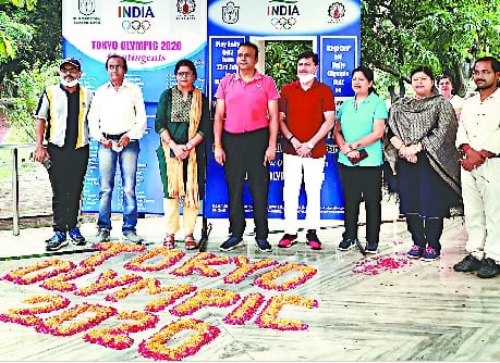 Best wishes sent to Indian Olympic contingent with selfie