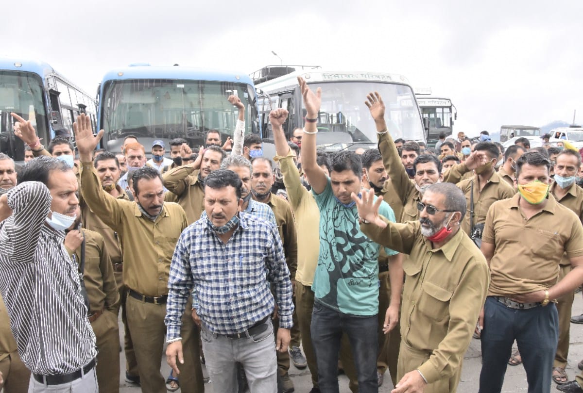 HRTC: driver and conductor warns to stop buses if the transfer of rm Shimla not cancelled