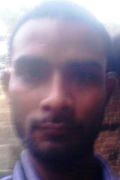 kasganj crime,petrol pump kasganj,man found dead,dholna police,hanging death