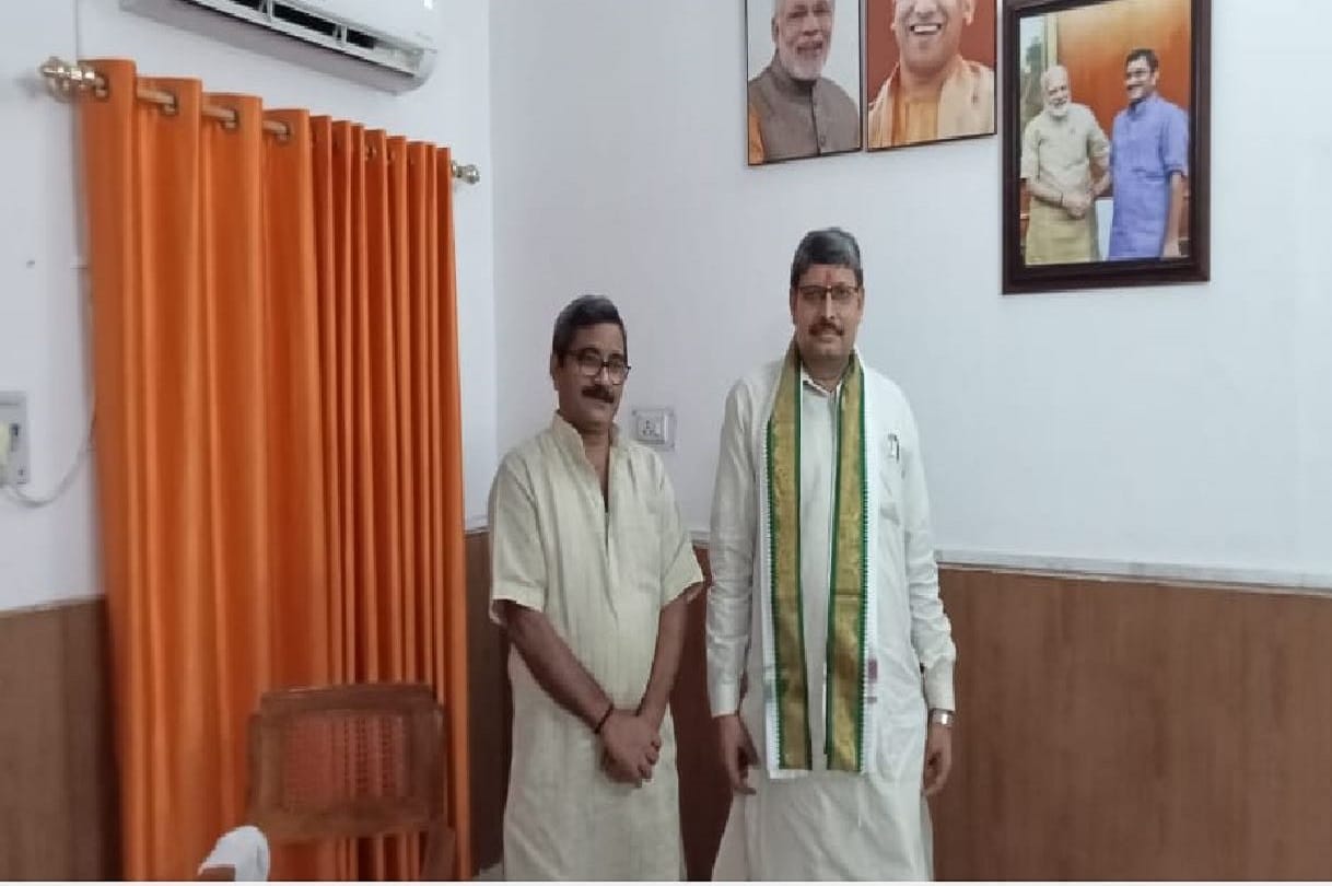 Sampurnanand Sanskrit University will become new center of tourism in varanasi documentary will be made on  glorious history Minister sought proposal