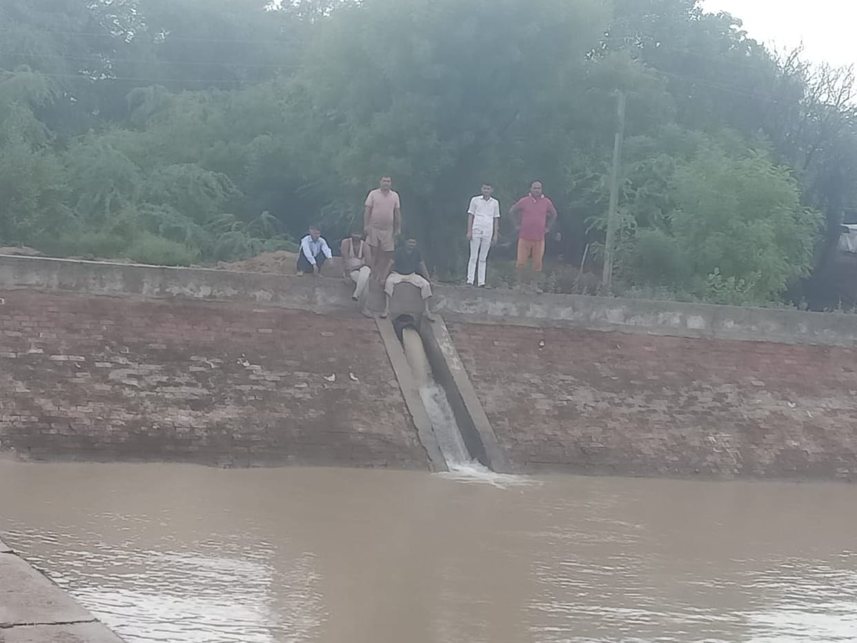 Canal water reached after a decade in Java and Jhojhukalan watershed
