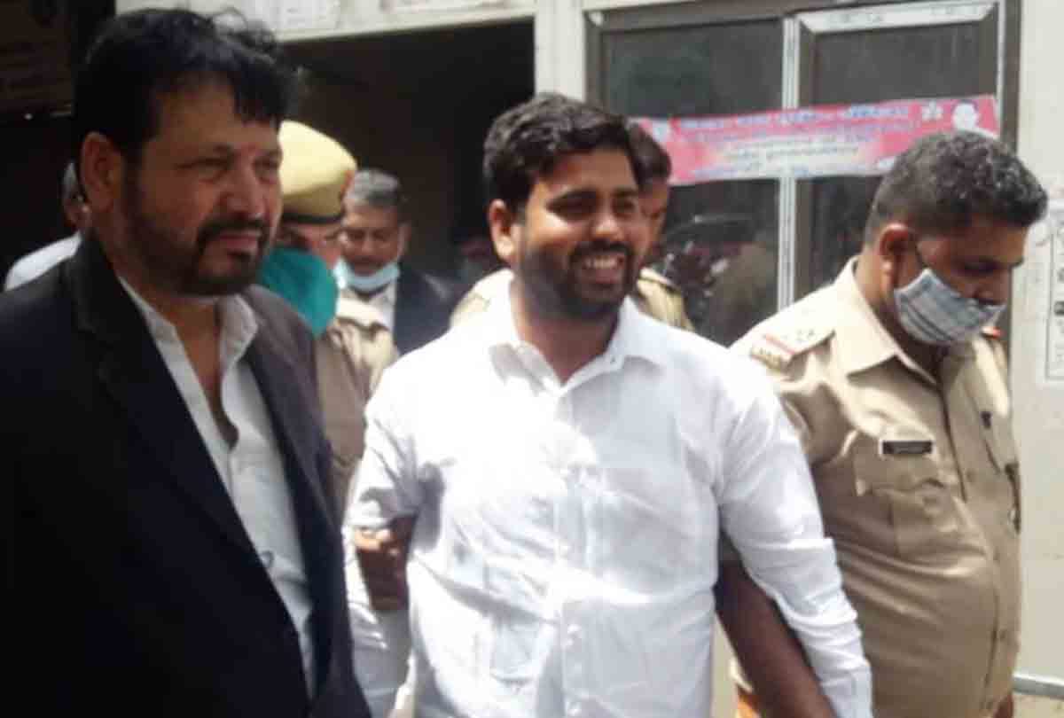 SP leader Dharmendra Yadav challenged the District Magistrate