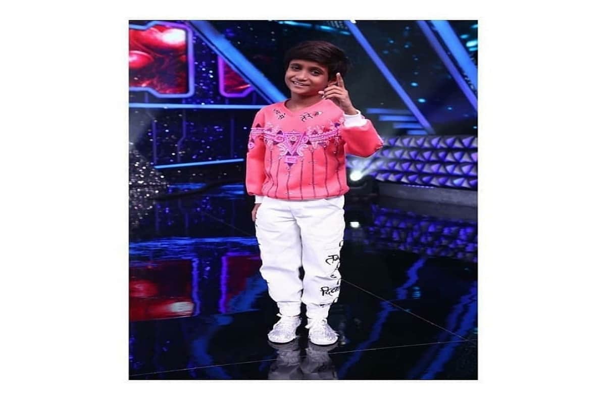 Super Dancer 4: karishma kapoor will be seen as special guest in upcoming episode of dance reality show