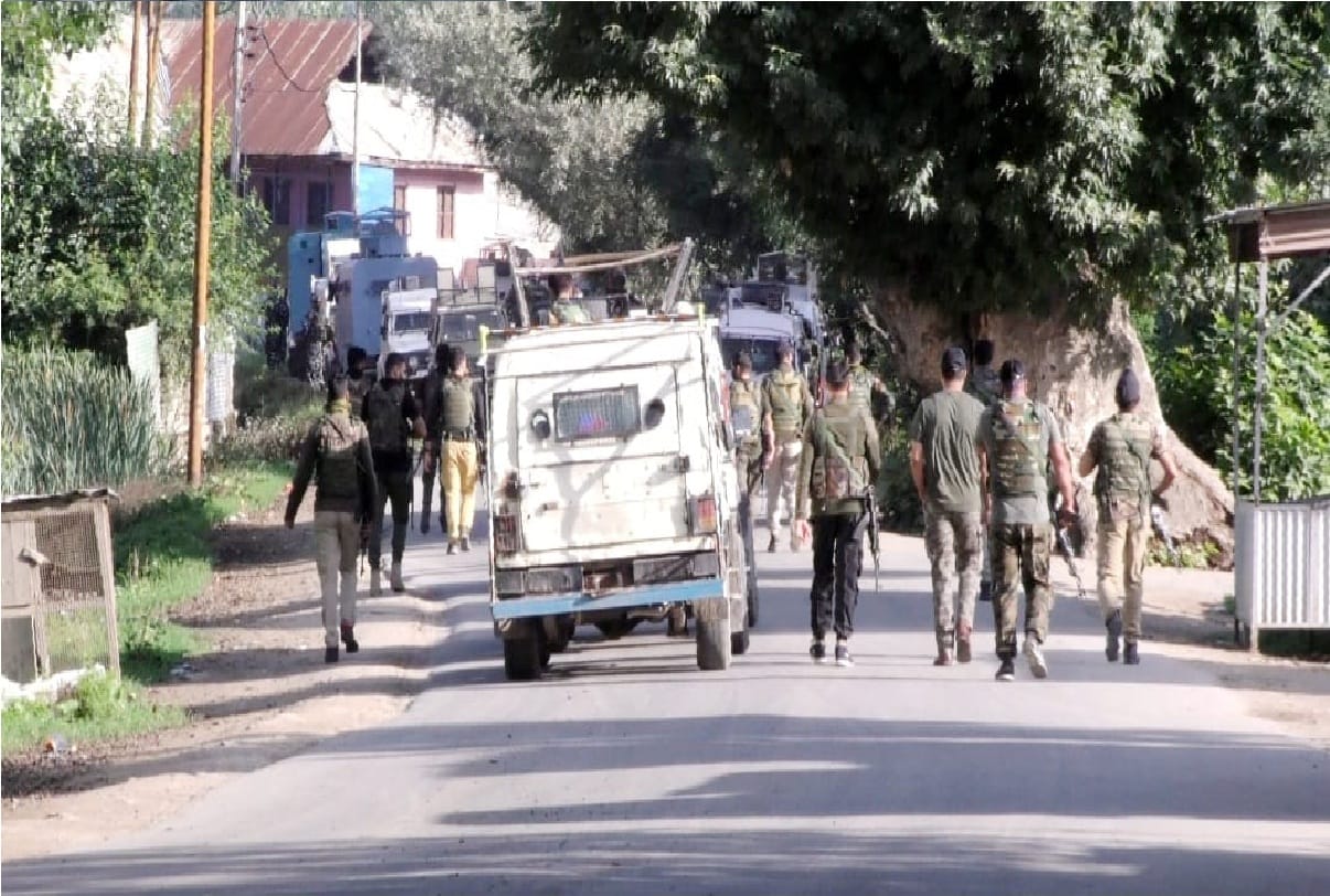 Sopore Encounter Top LeT Commander among two terrorists killed terrorism in kashmir