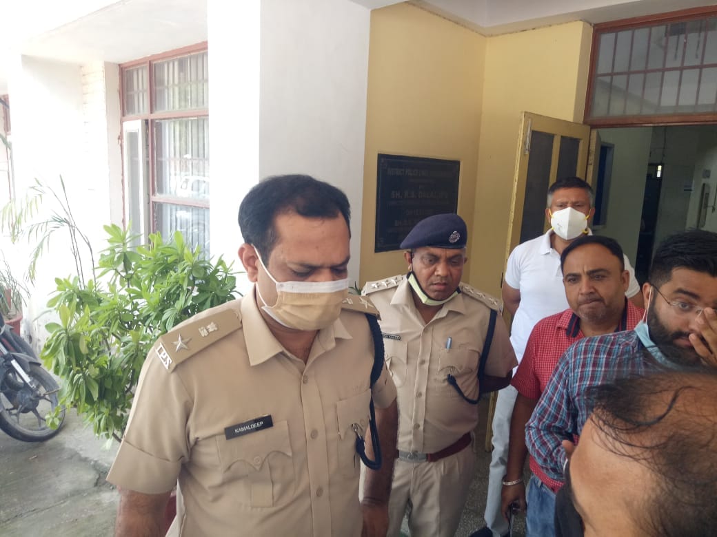The soldier of the fifth battalion HPA Madhuban committed suicide by hanging, Yamunanagar