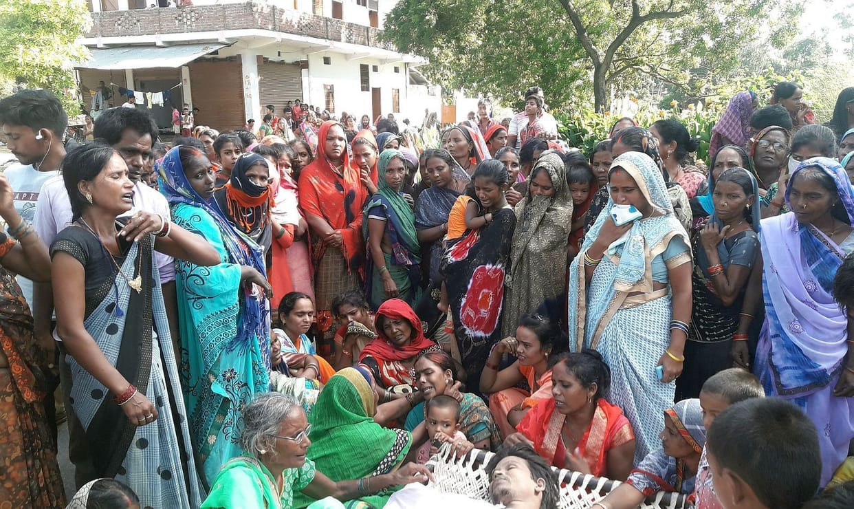 Anger erupted due to death of young man, dead body was jammed