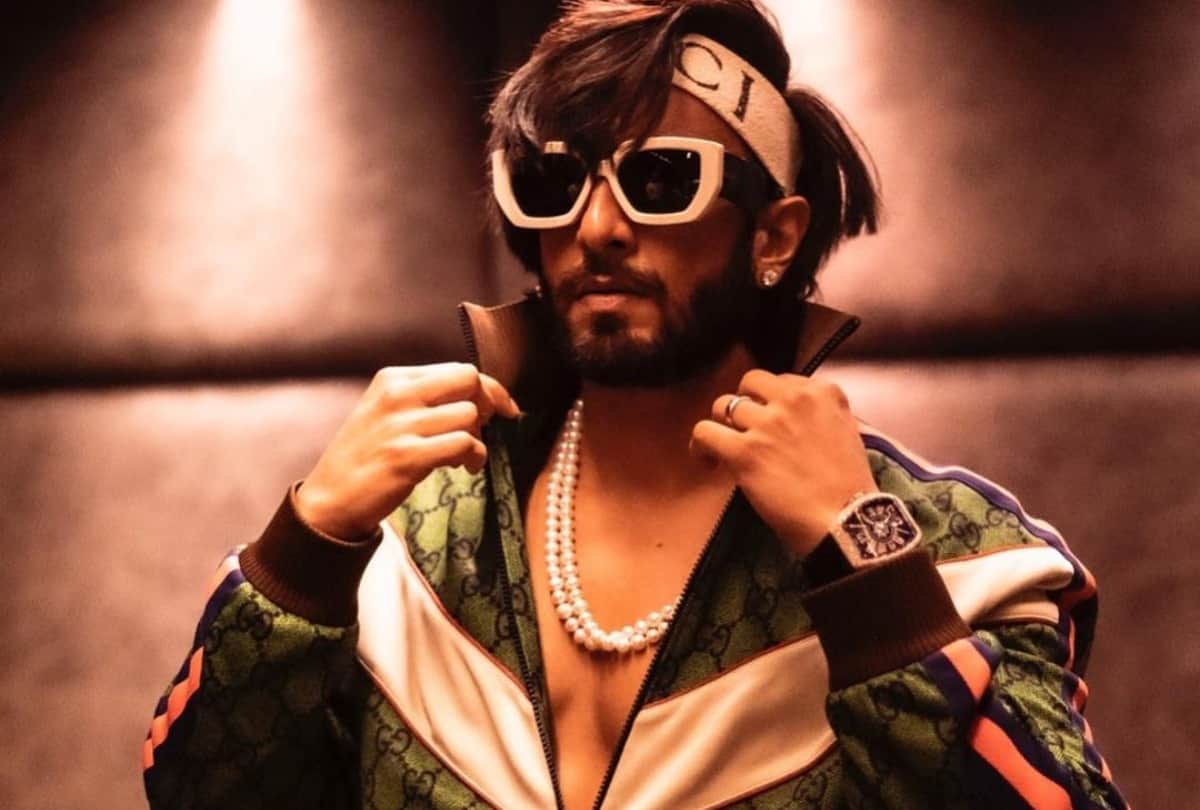 list of bollywood actors who work as a waiters before They Became Famous